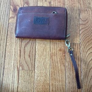 Joyn wristlet & leather tassel/keychain
